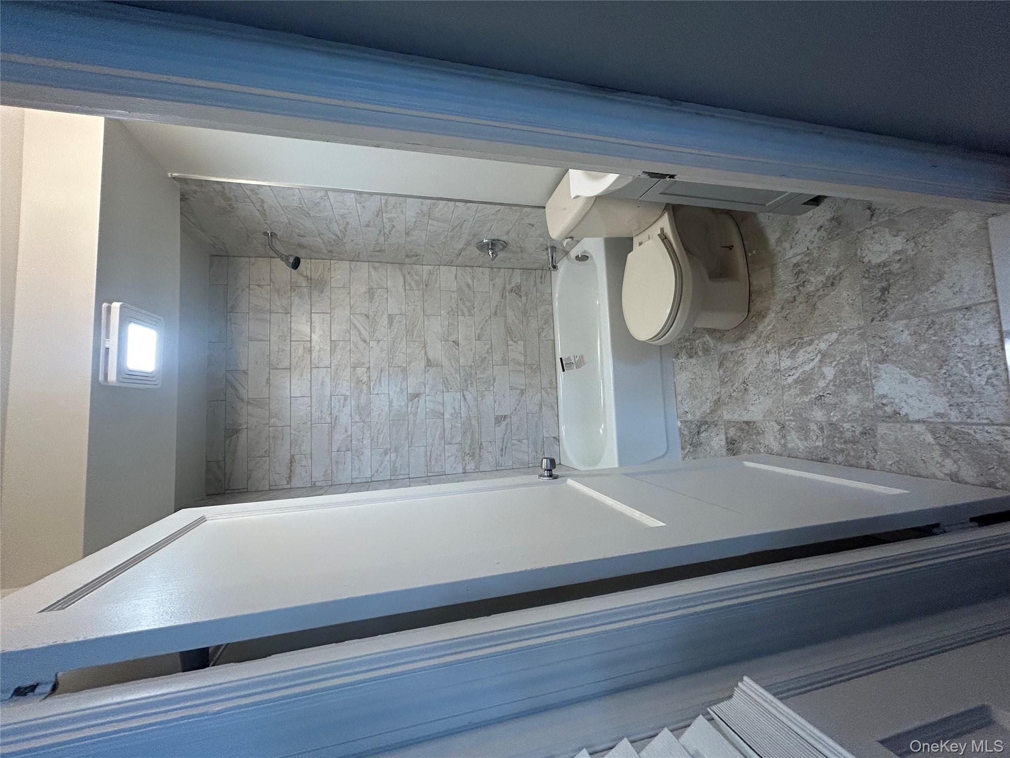 #9 photo, 88 Samsondale Avenue, West Haverstraw , NY 10993