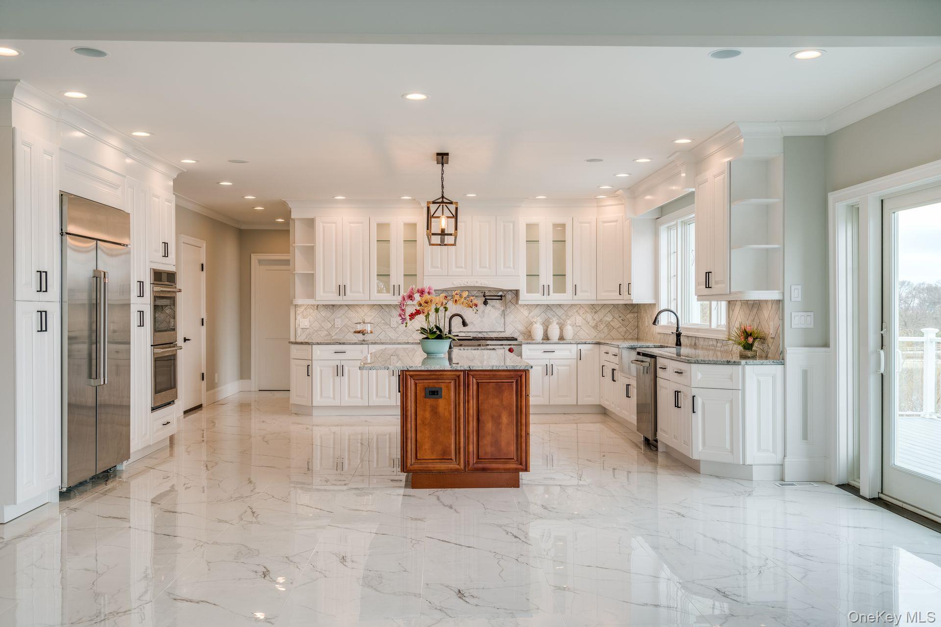 #16 photo, 12 Barbara Lane, ナッソー郡 Glen Cove , NY 11542