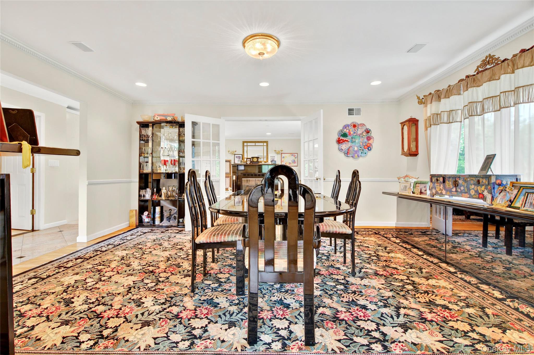 #10 photo, 249 Park Avenue, Eastchester , NY 10709