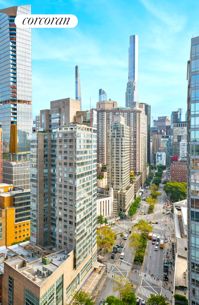 #16 photo, 1991 BROADWAY, マンハッタン Lincoln Square , NY 10023