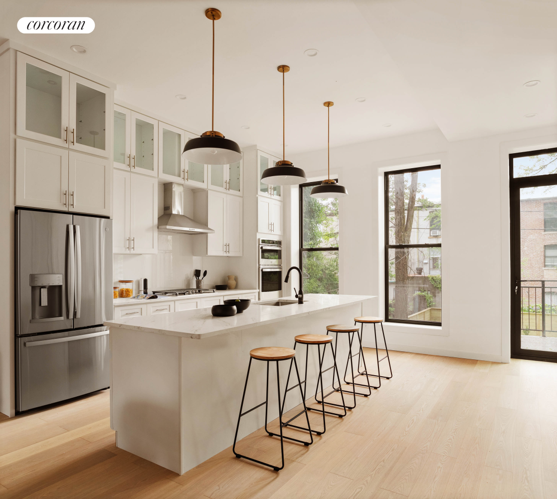 #6 photo, 725 QUINCY Street, Stuyvesant Heights , NY 11221