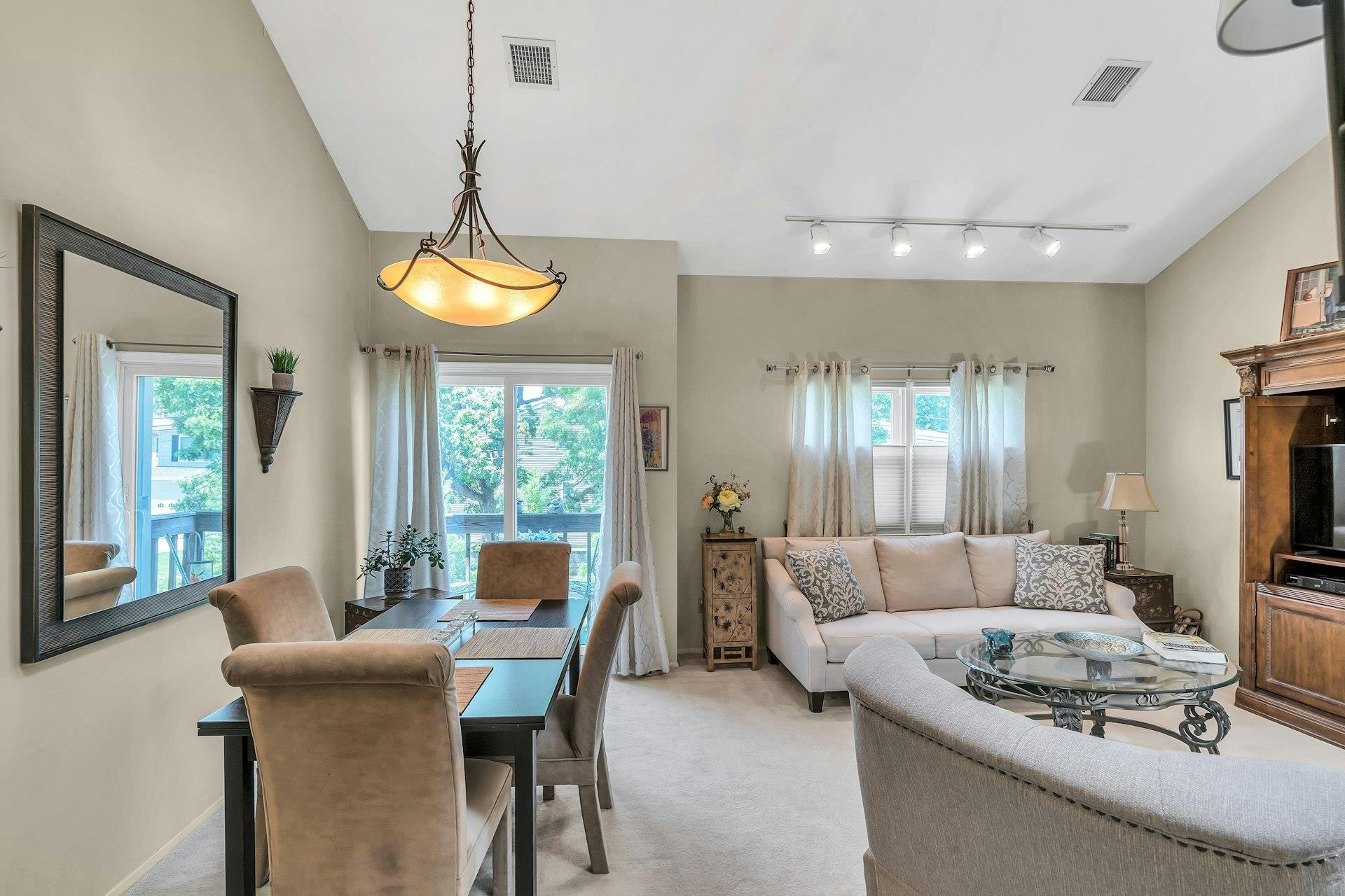 #5 photo, 1425 Jerusalem Avenue, 长岛 North Merrick , NY 11566