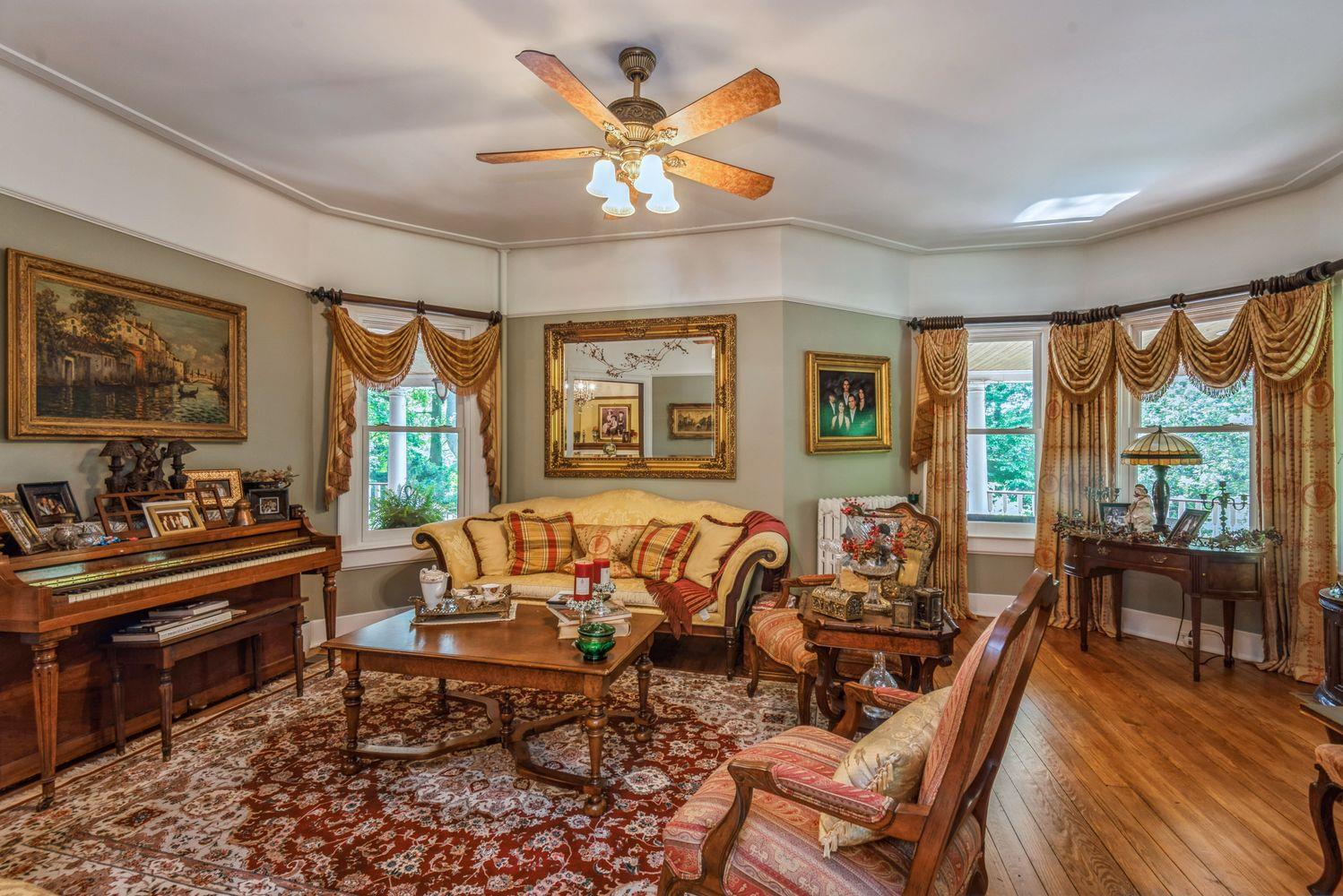 #14 photo, 110 Red Spring Lane, ナッソー郡 Glen Cove , NY 11542