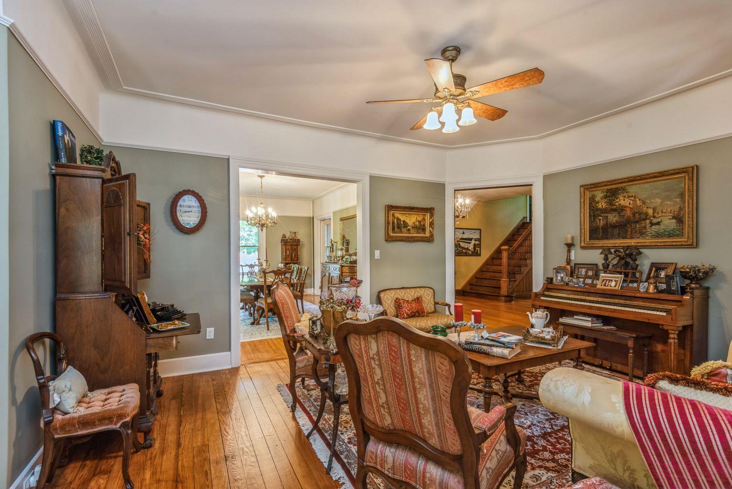 #15 photo, 110 Red Spring Lane, ナッソー郡 Glen Cove , NY 11542