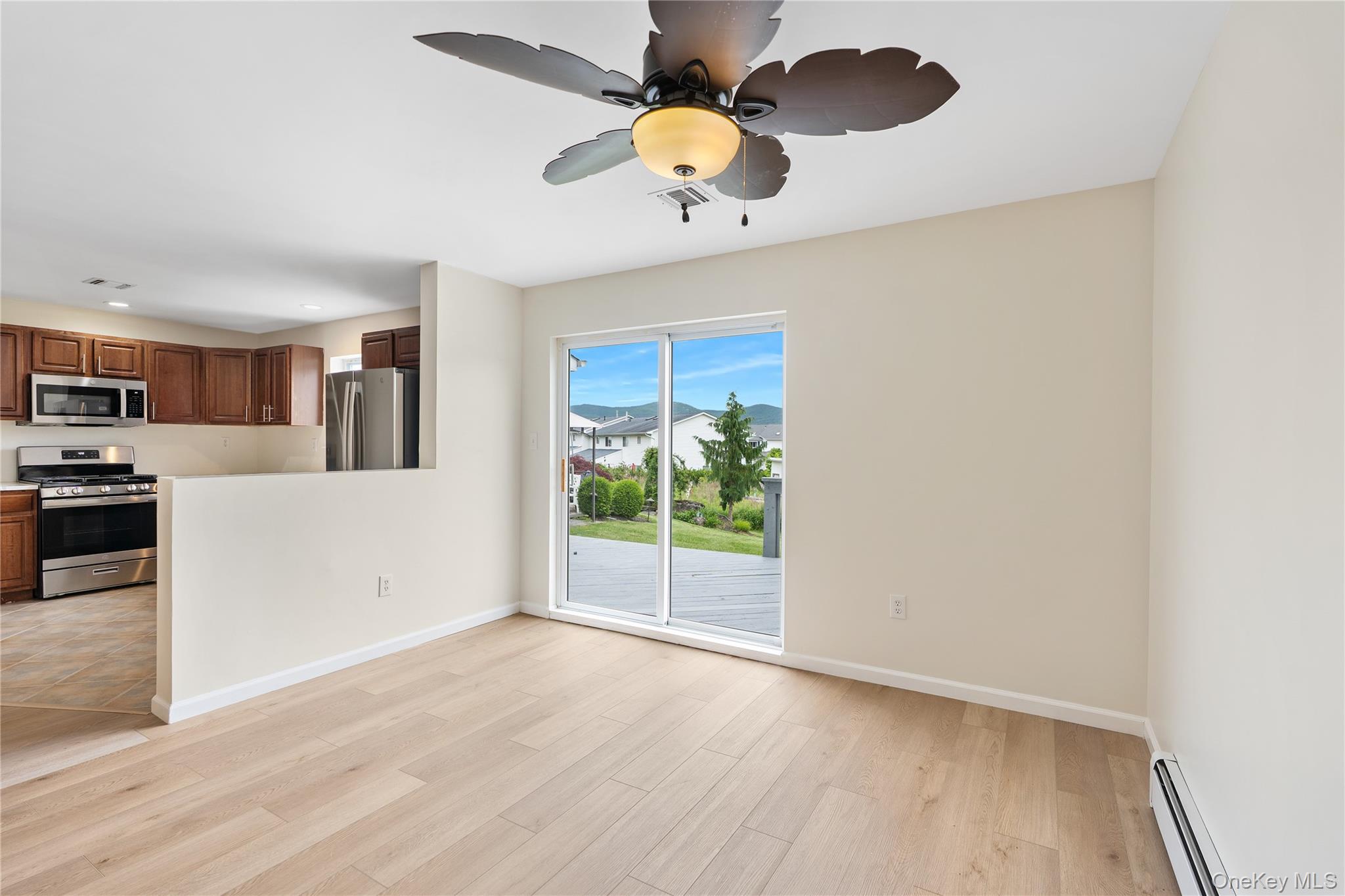 #8 photo, 221 Tamerisk Lane, New Windsor , NY 12553