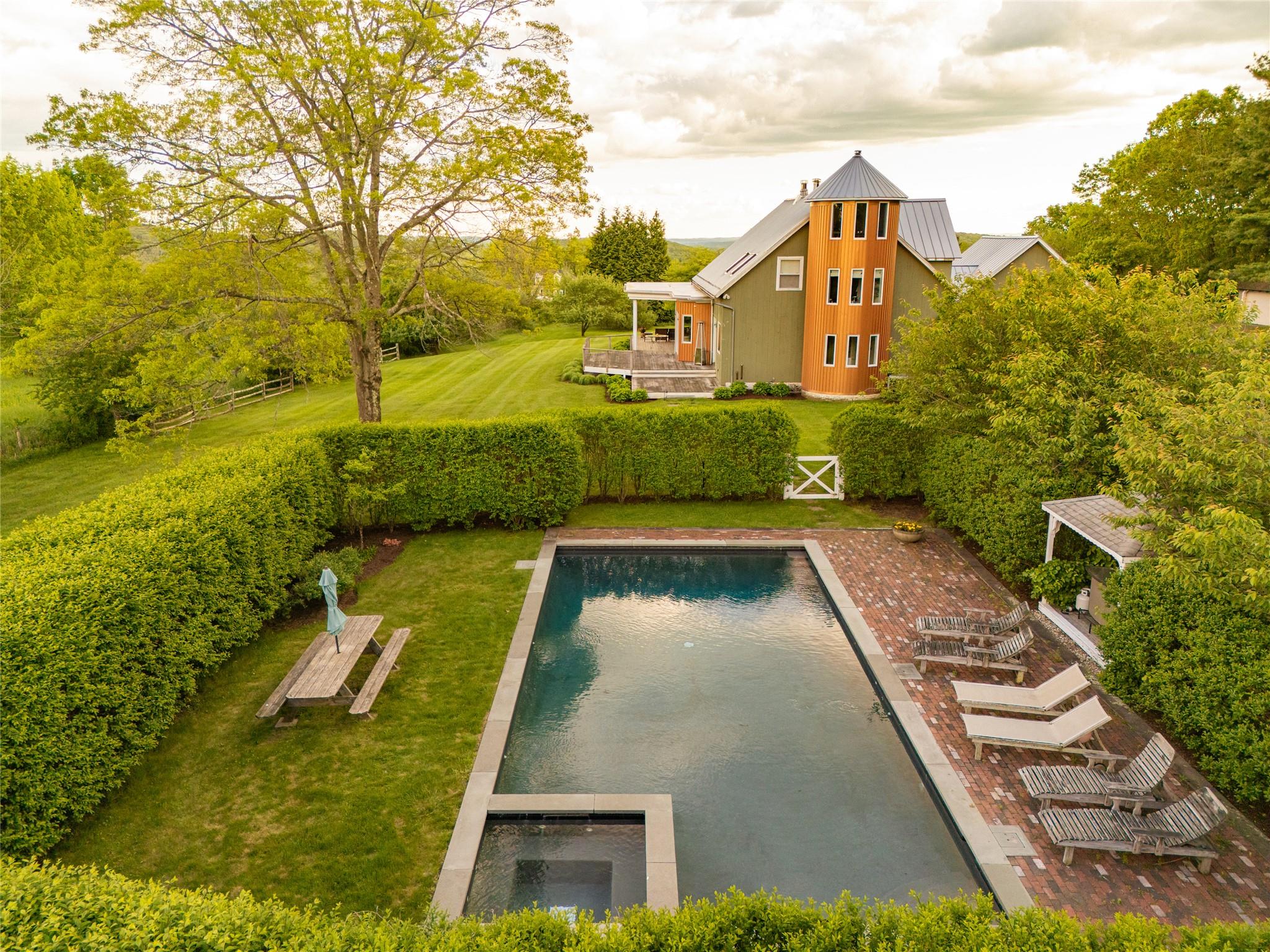 #1 photo, 187 Old Mount Tom, Litchfield , NY 06750