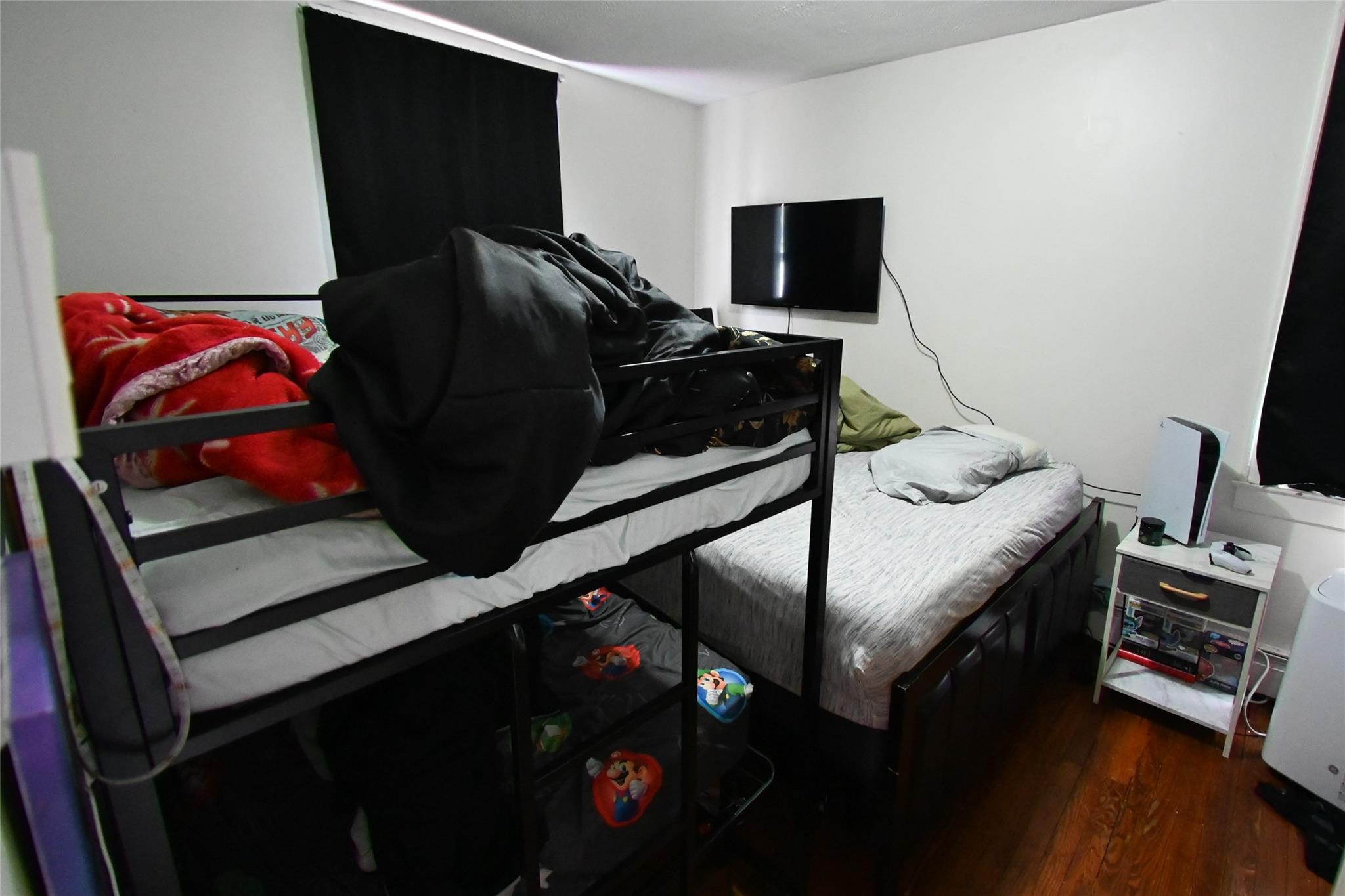 #11 photo, 9-01 College Point Blvd, クイーンズ区 College Point , NY 11356