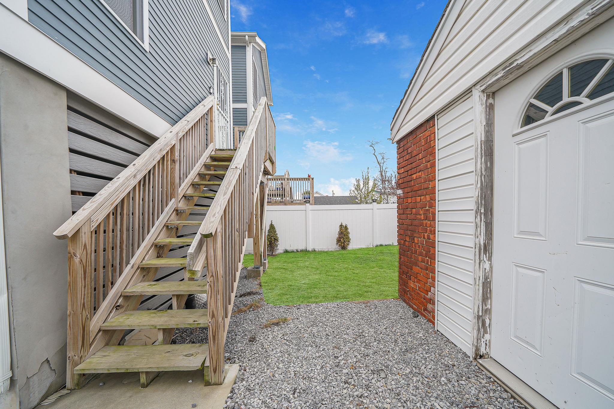 #13 photo, 6944 Burchell Avenue, クイーンズ区 Arverne , NY 11692