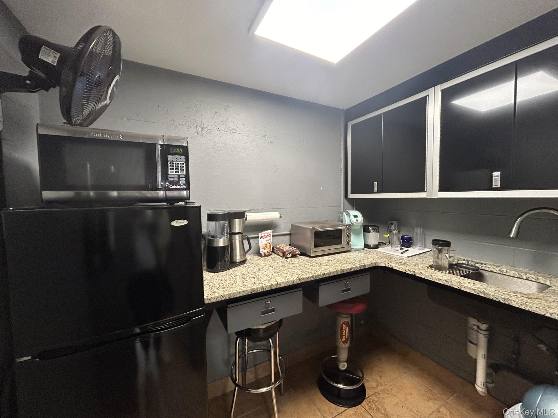 #14 photo, 988 W Jericho Turnpike, サフォーク郡 Smithtown , NY 11787