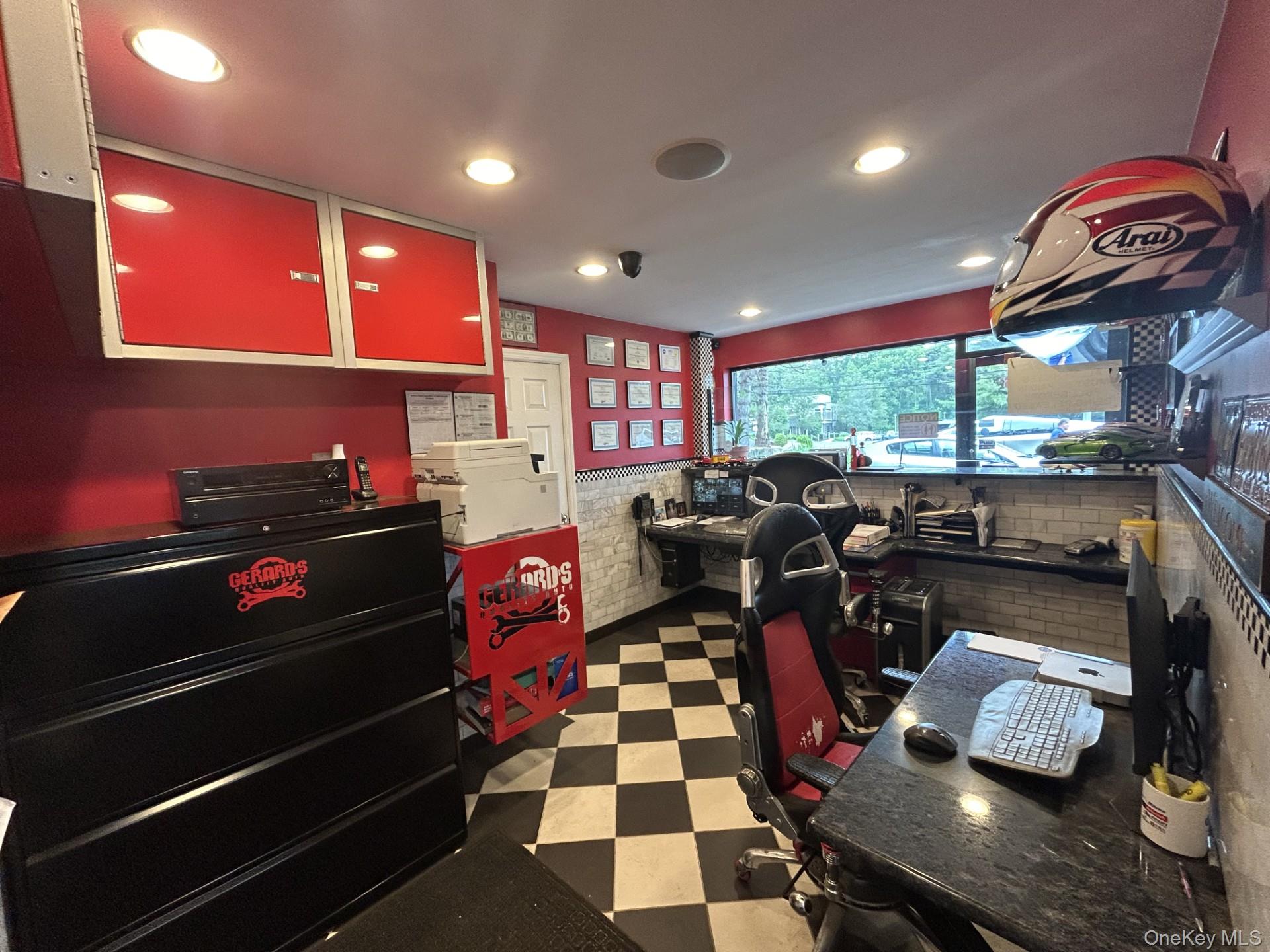 #5 photo, 988 W Jericho Turnpike, サフォーク郡 Smithtown , NY 11787