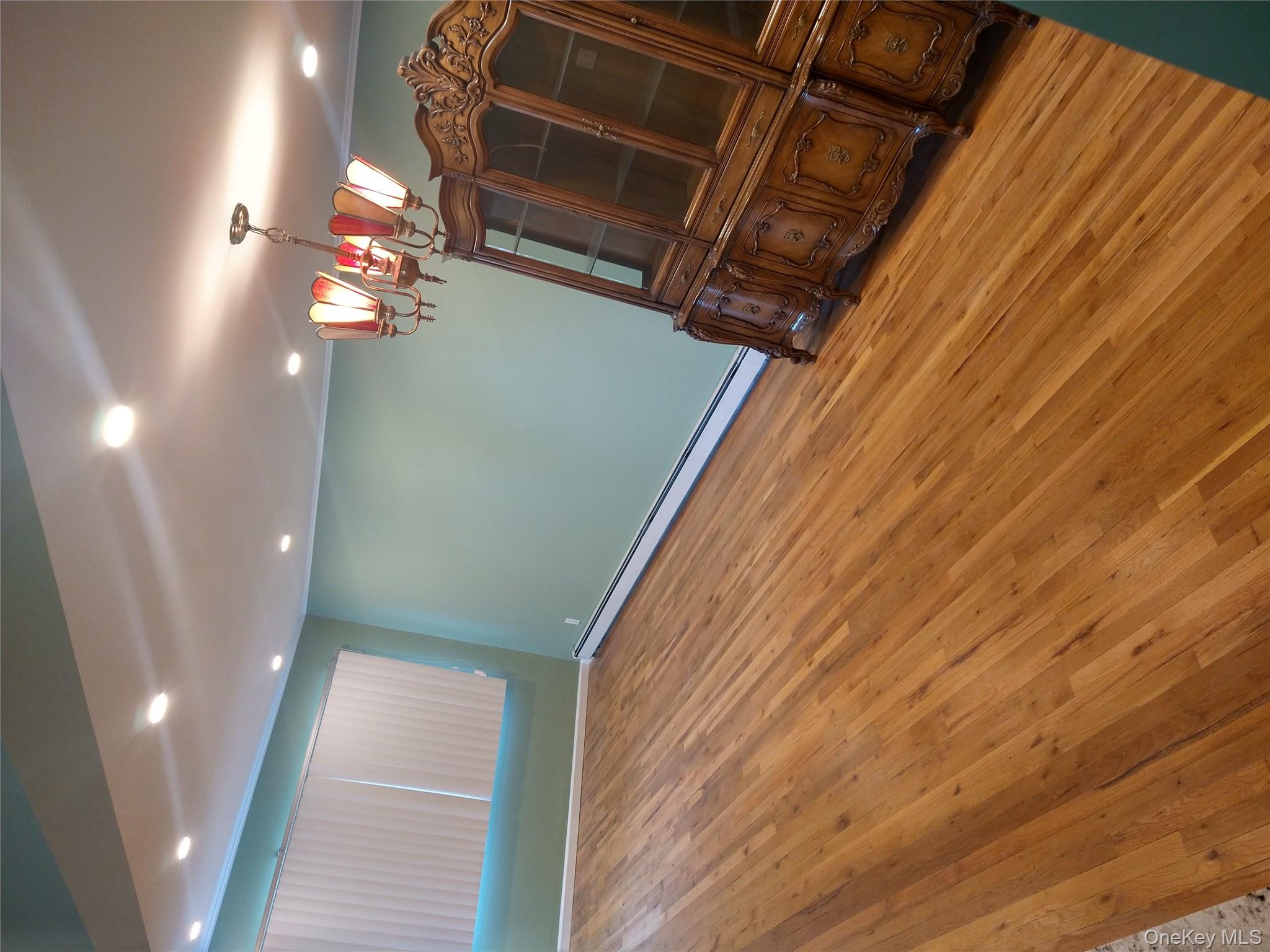 #10 photo, 708 Anderson Avenue, ナッソー郡 Franklin Square , NY 11010