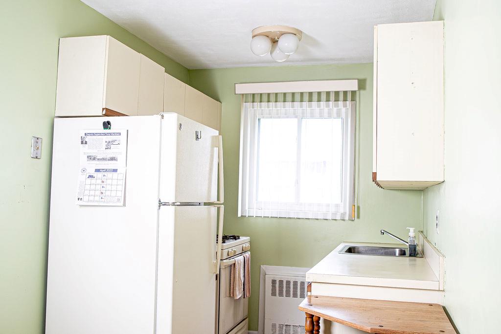 #10 photo, 182 Edmunton Dr, North Babylon , NY 11703