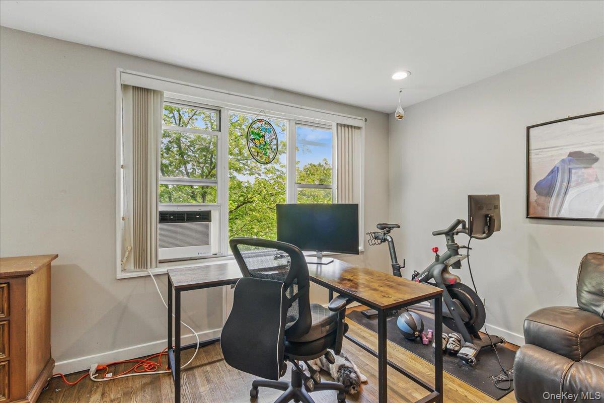 #11 photo, 209-80 18 Avenue, クイーンズ区 Bayside , NY 11360