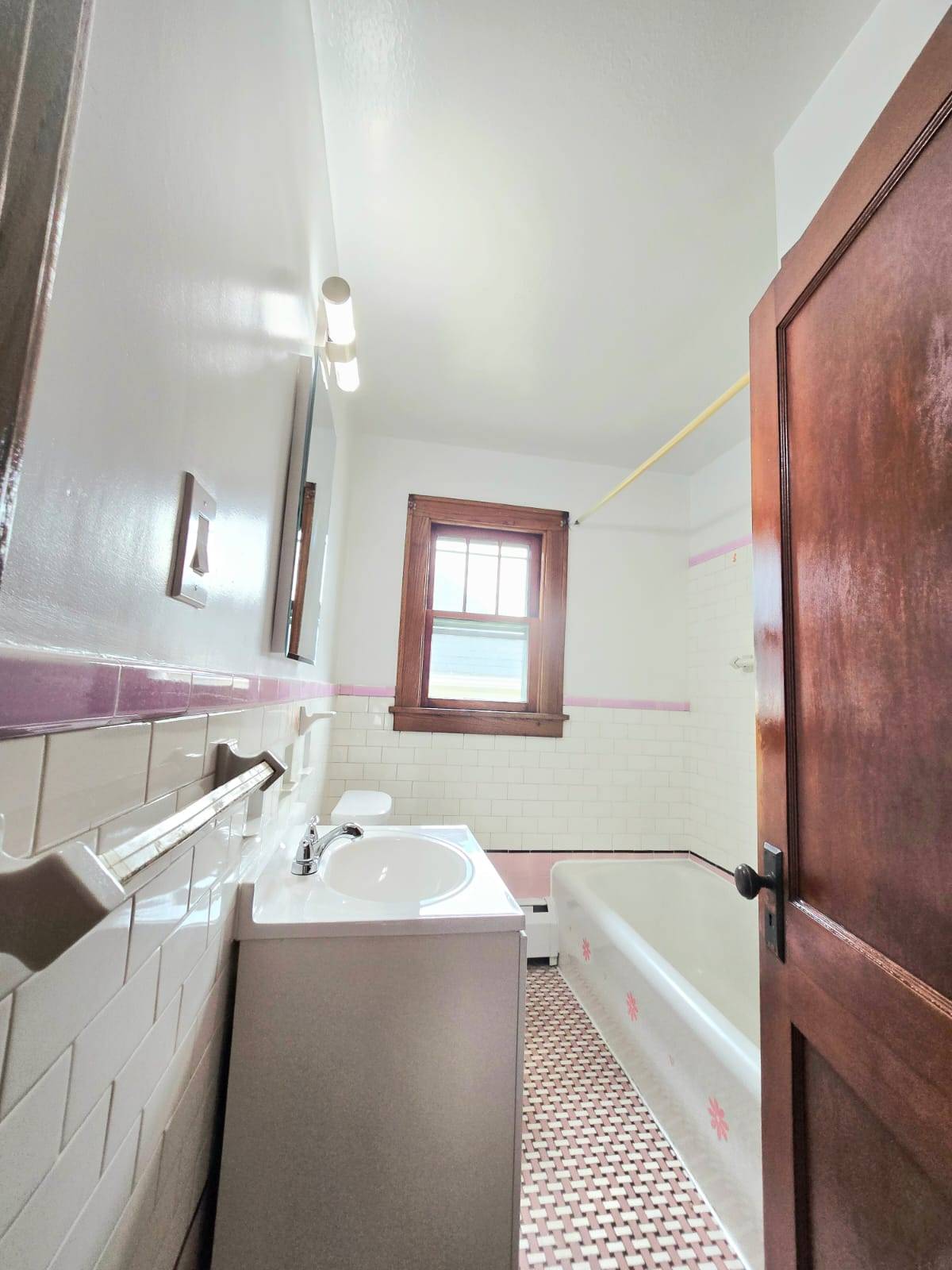 #11 photo, 11 Loraine Ave, Binghamton , NY 13905