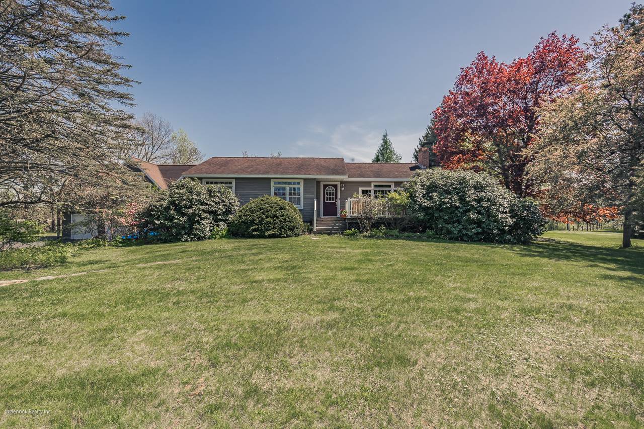 #32 photo, 7 Western Ave, Charlton , NY 12019