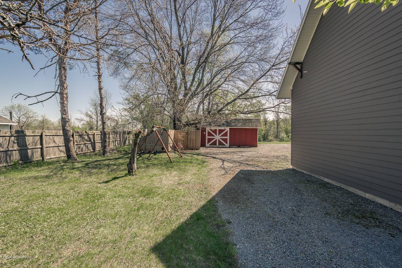 #34 photo, 7 Western Ave, Charlton , NY 12019