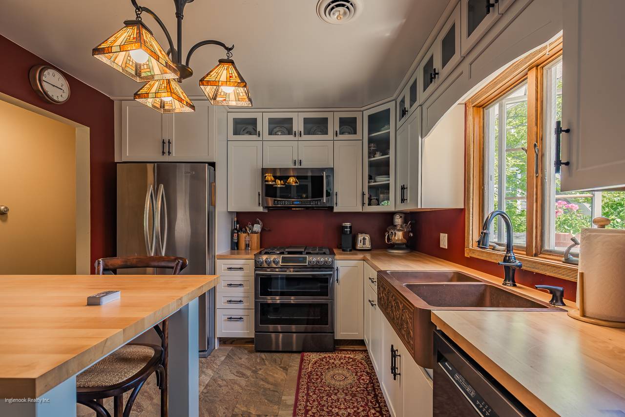 #54 photo, 7 Western Ave, Charlton , NY 12019