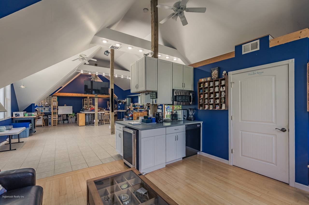 #81 photo, 7 Western Ave, Charlton , NY 12019