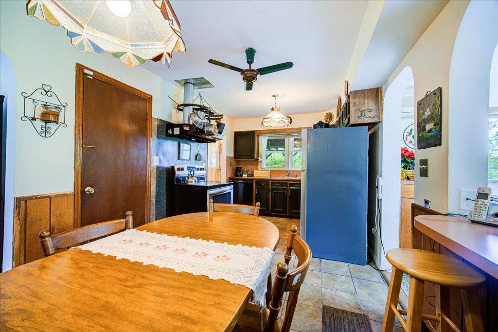 #16 photo, 571 International Blvd., Rock Tavern , NY 12550