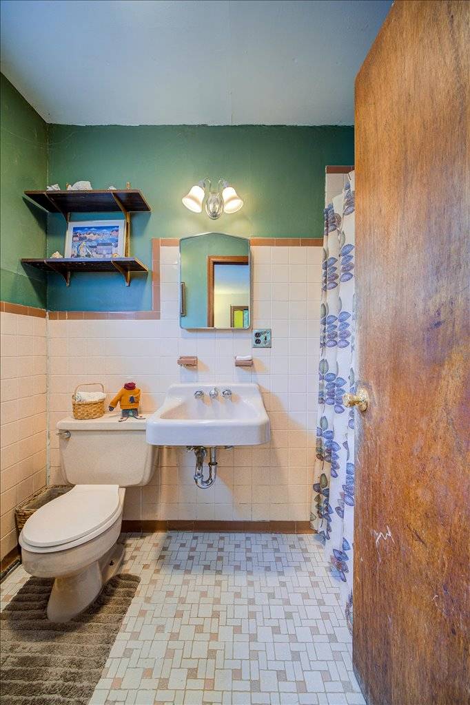 #39 photo, 571 International Blvd., Rock Tavern , NY 12550