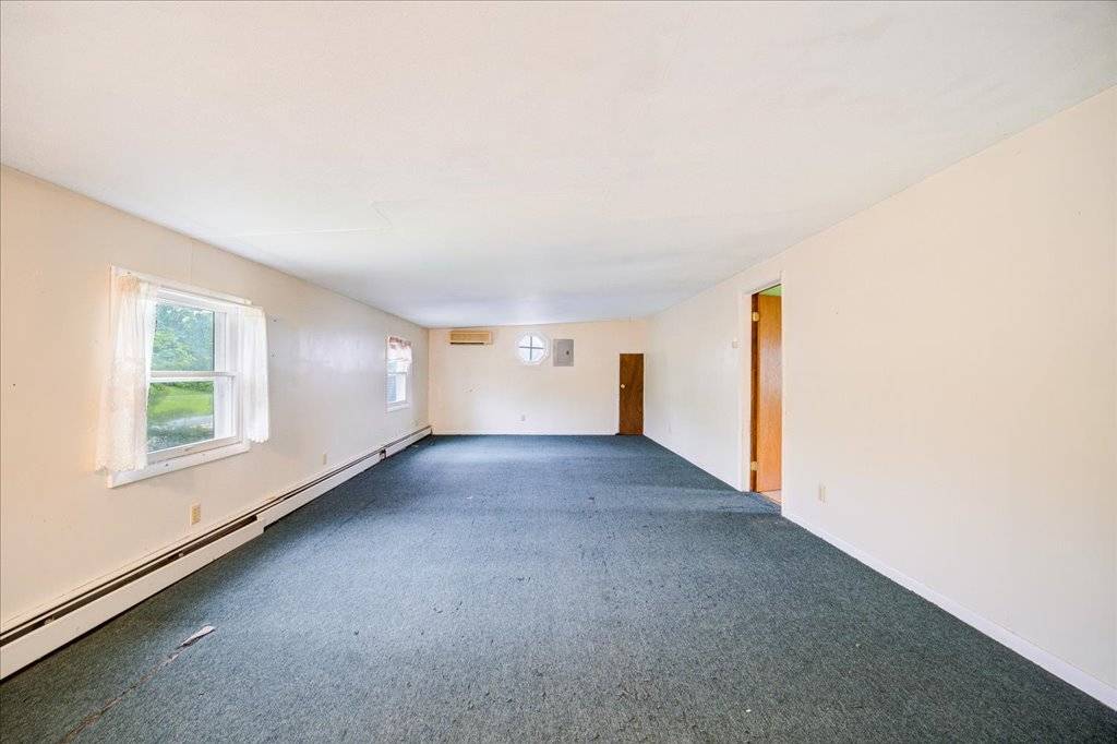 #47 photo, 571 International Blvd., Rock Tavern , NY 12550