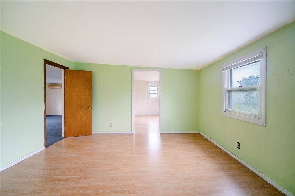 #50 photo, 571 International Blvd., Rock Tavern , NY 12550