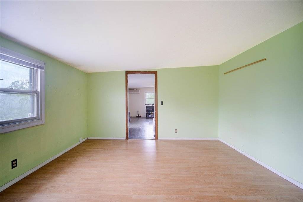 #51 photo, 571 International Blvd., Rock Tavern , NY 12550