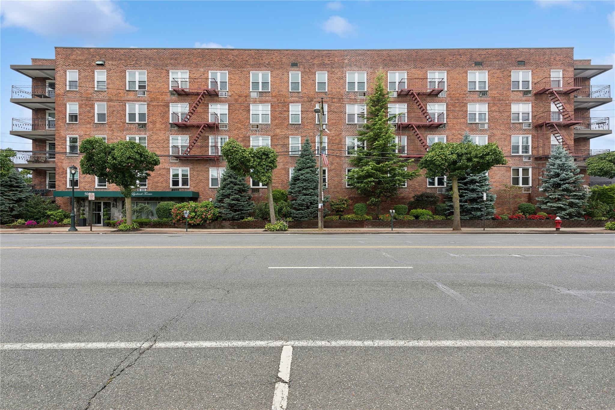 #1 photo, 504 Merrick Road, Lynbrook , NY 11563