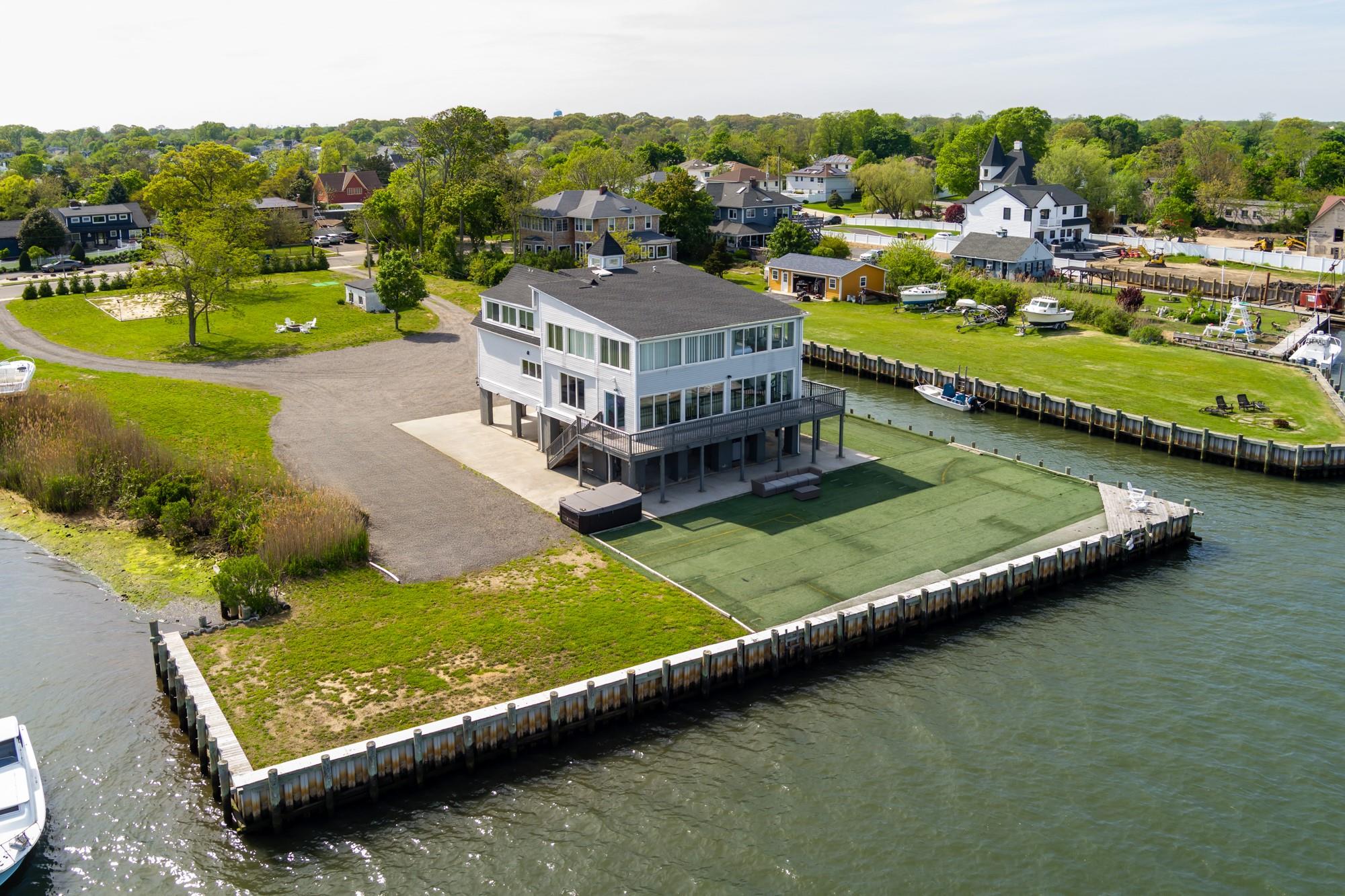 #4 photo, 200 Lot B Clocks Boulevard, ナッソー郡 Massapequa , NY 11758