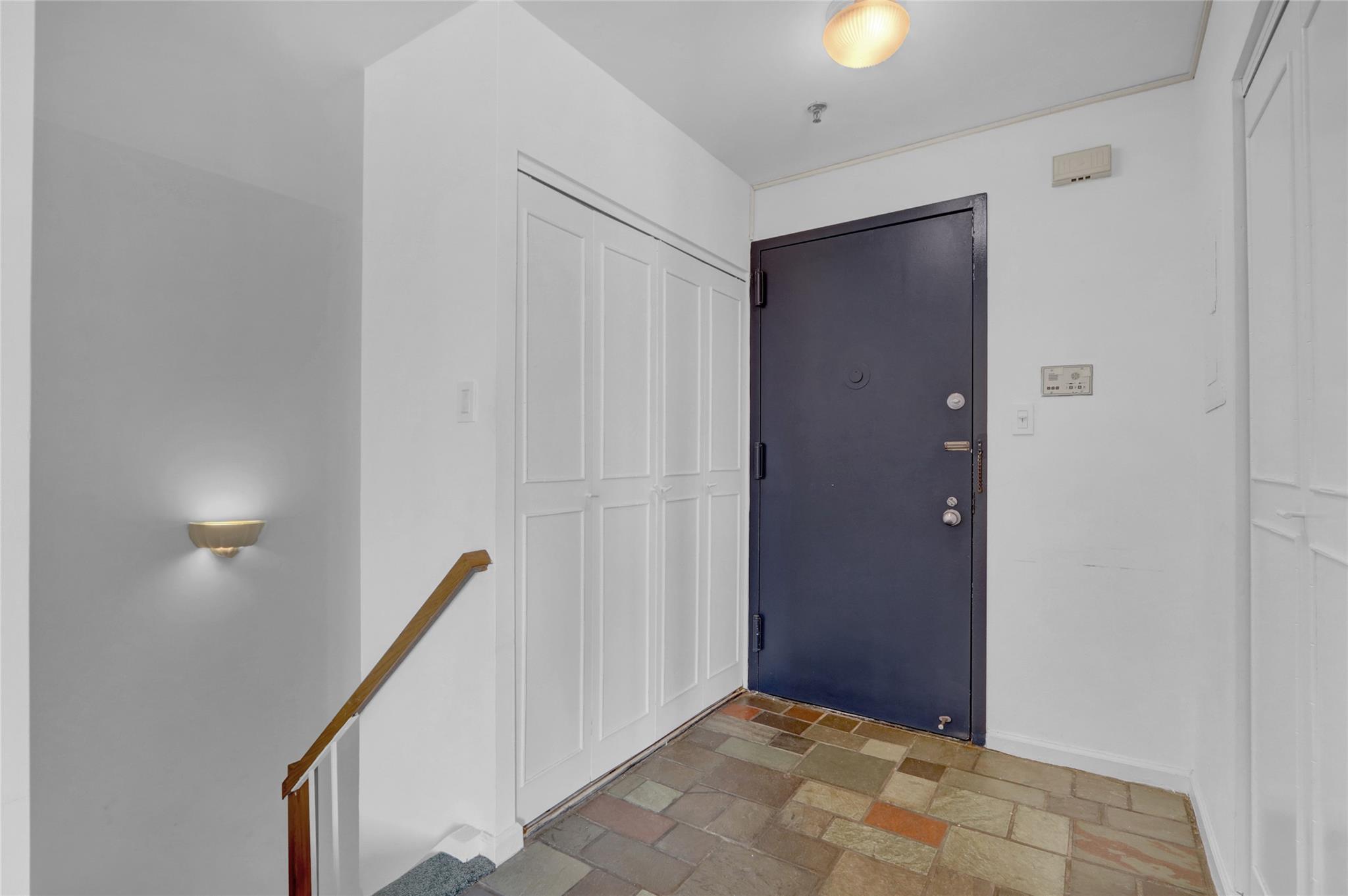 #11 photo, 100 W Broadway, ナッソー郡 Long Beach , NY 11561