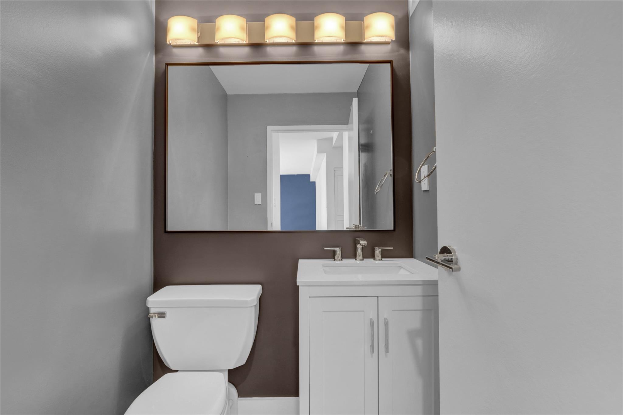 #19 photo, 100 W Broadway, ナッソー郡 Long Beach , NY 11561