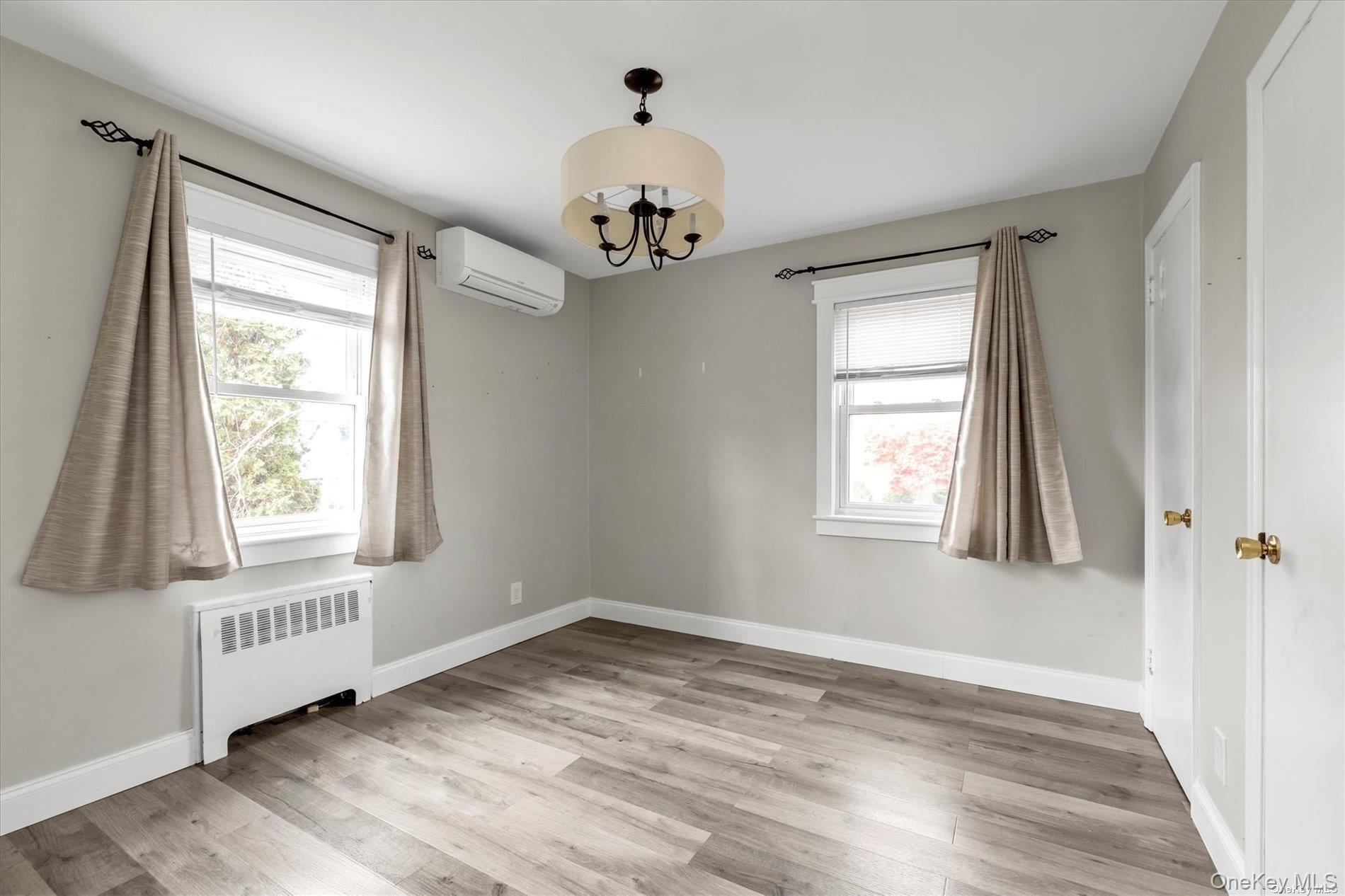 #9 photo, 2492 Lefferts Place, নাসাউ কাউন্টি Bellmore , NY 11710