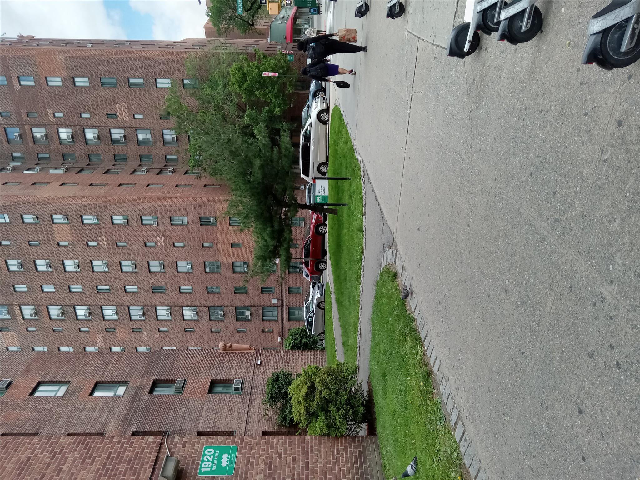 #1 photo, 1920 McGraw Avenue, Bronx , NY 10462