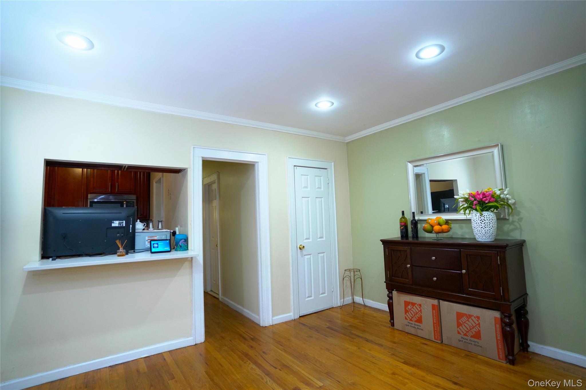 #5 photo, 89-10 91 Avenue, クイーンズ区 Woodhaven , NY 11421