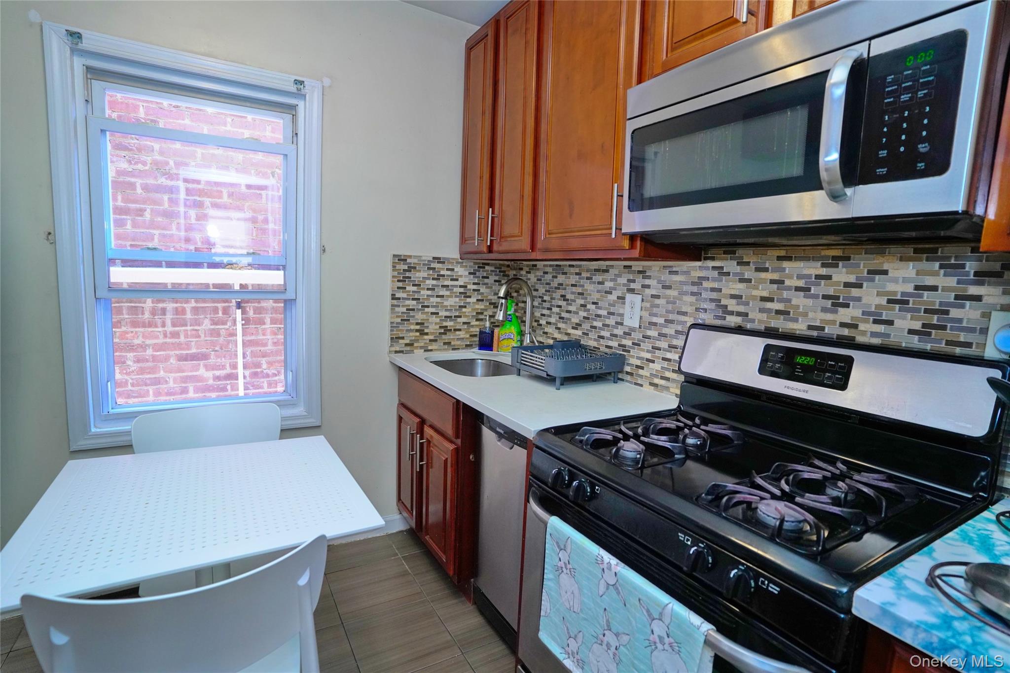 #7 photo, 89-10 91 Avenue, クイーンズ区 Woodhaven , NY 11421