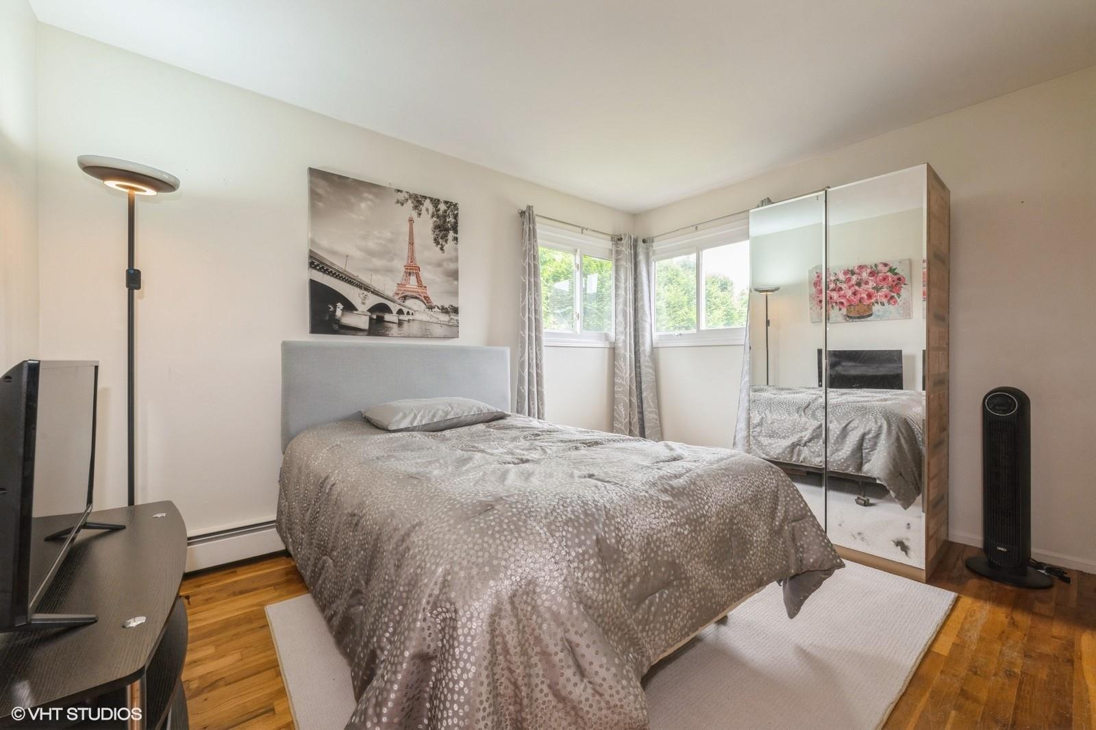 #14 photo, 2104 Fir Street, Wantagh , NY 11793