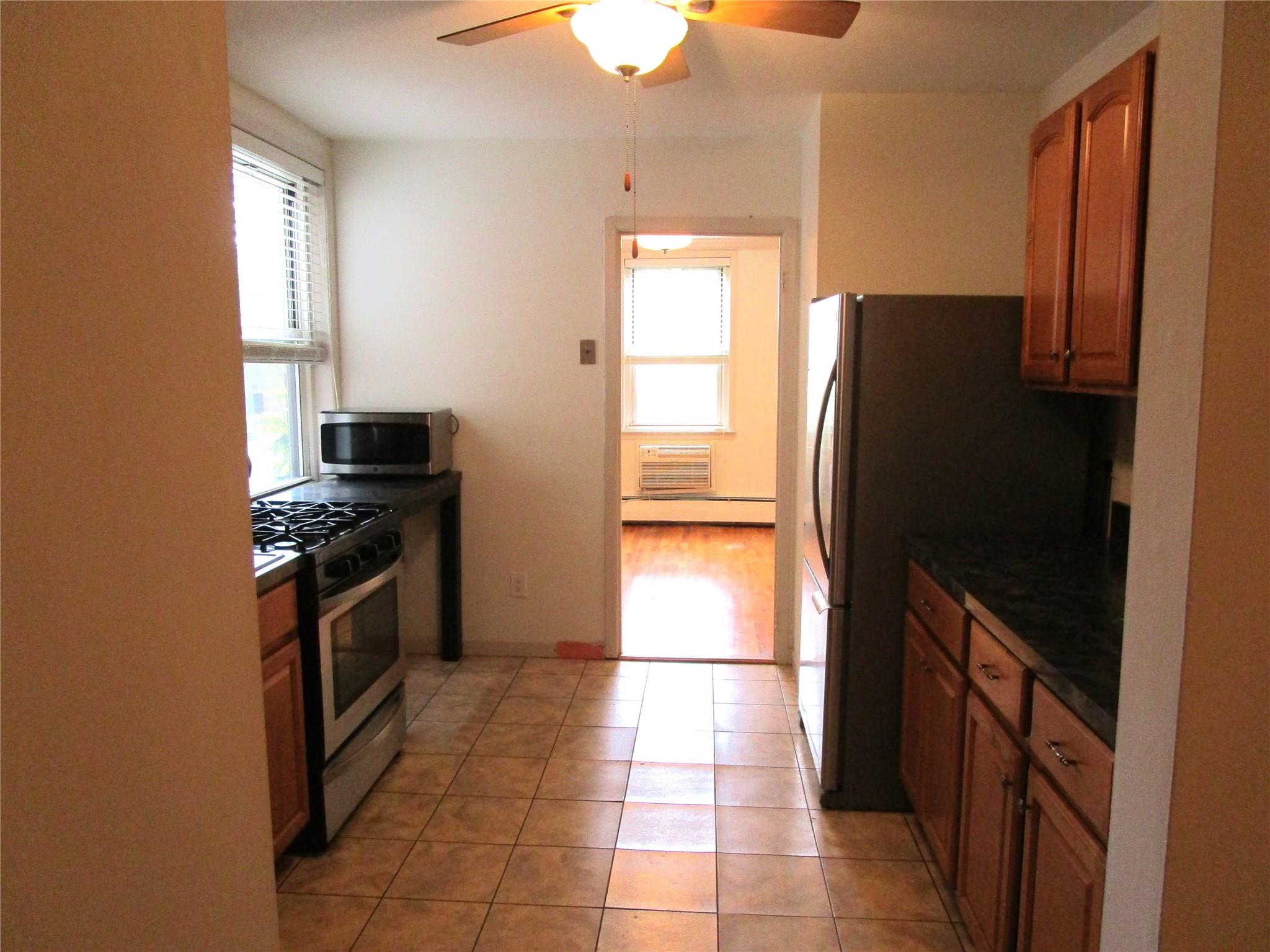 #11 photo, 20 Daley Place, 長島 Lynbrook , NY 11563