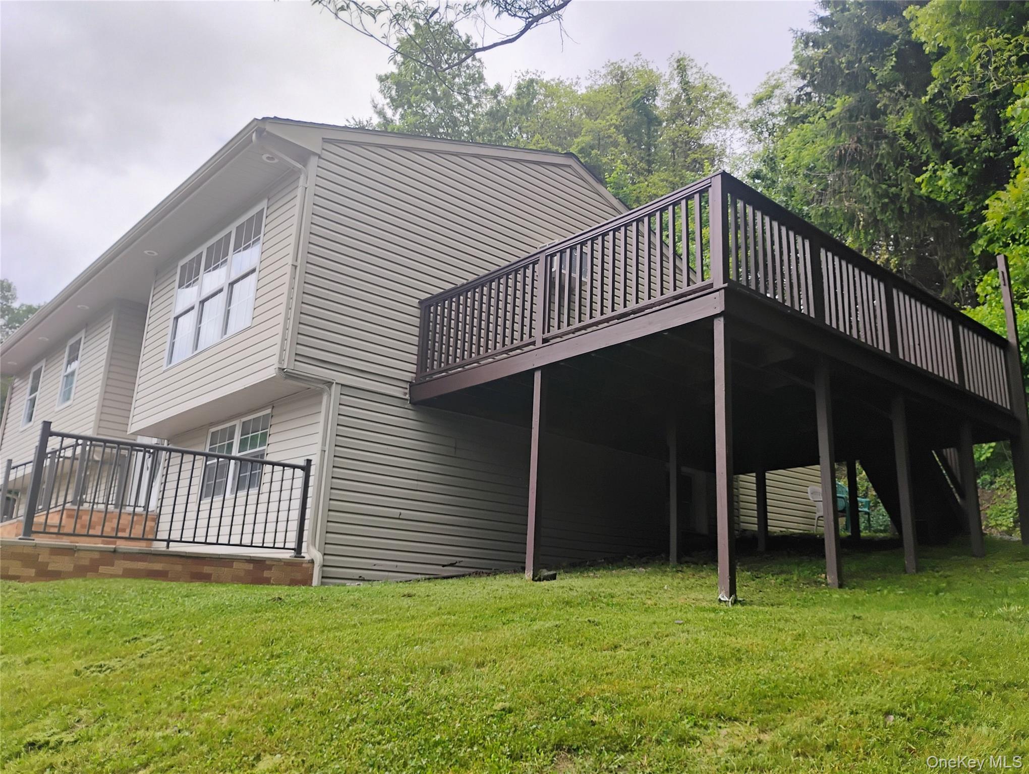 #17 photo, 144 Reservoir Road, Marlboro , NY 12542