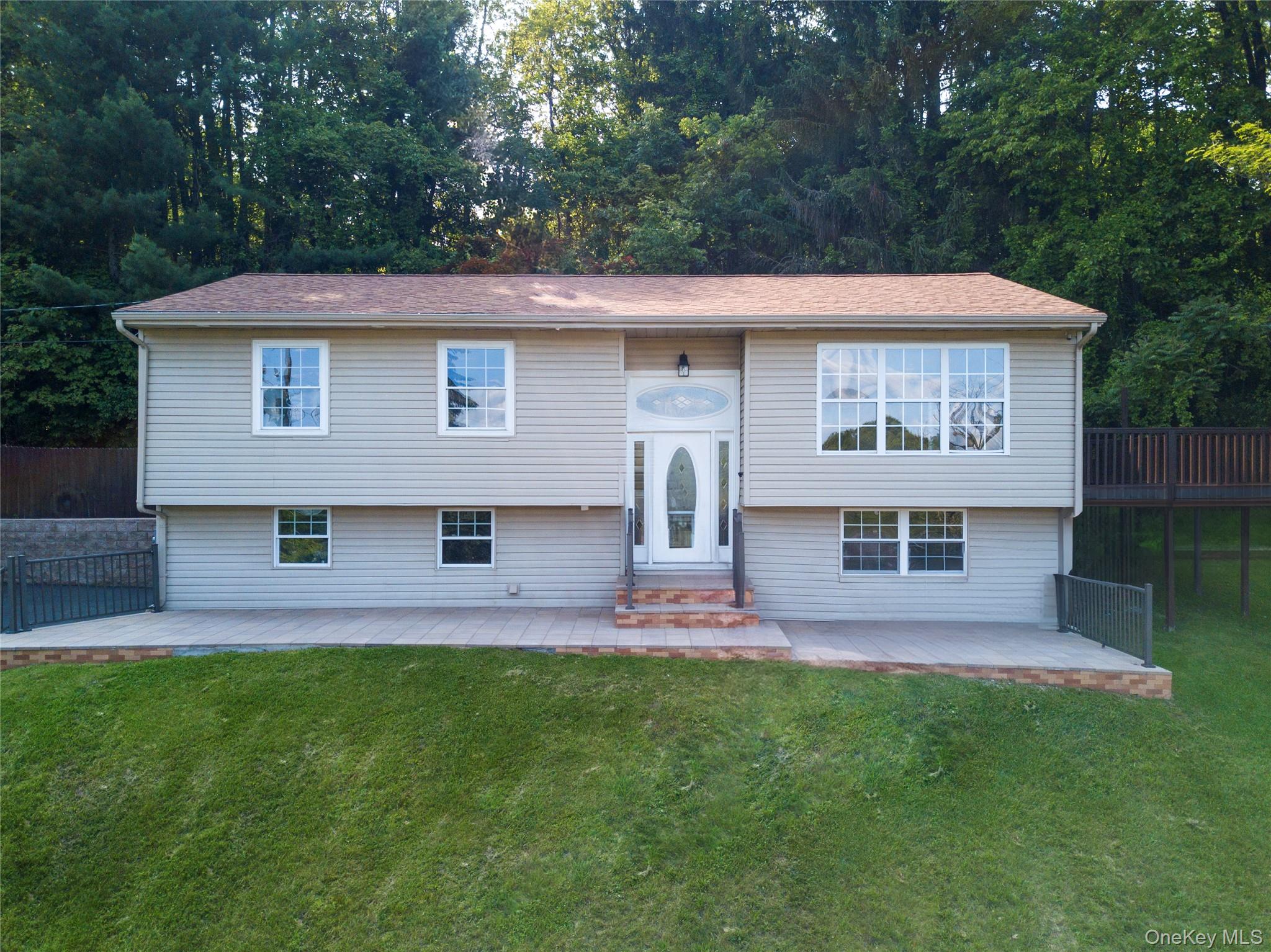 #4 photo, 144 Reservoir Road, Marlboro , NY 12542