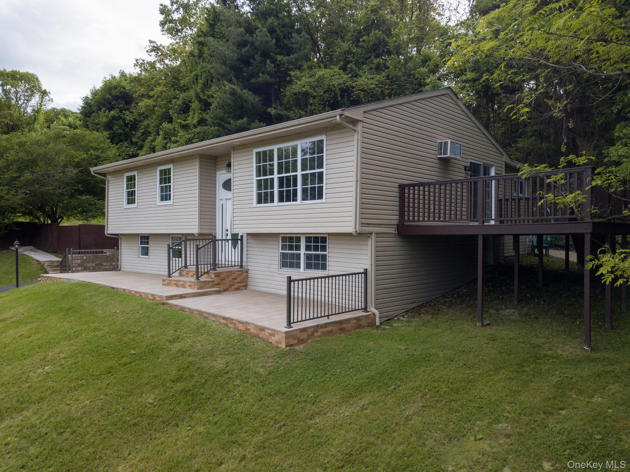 #5 photo, 144 Reservoir Road, Marlboro , NY 12542