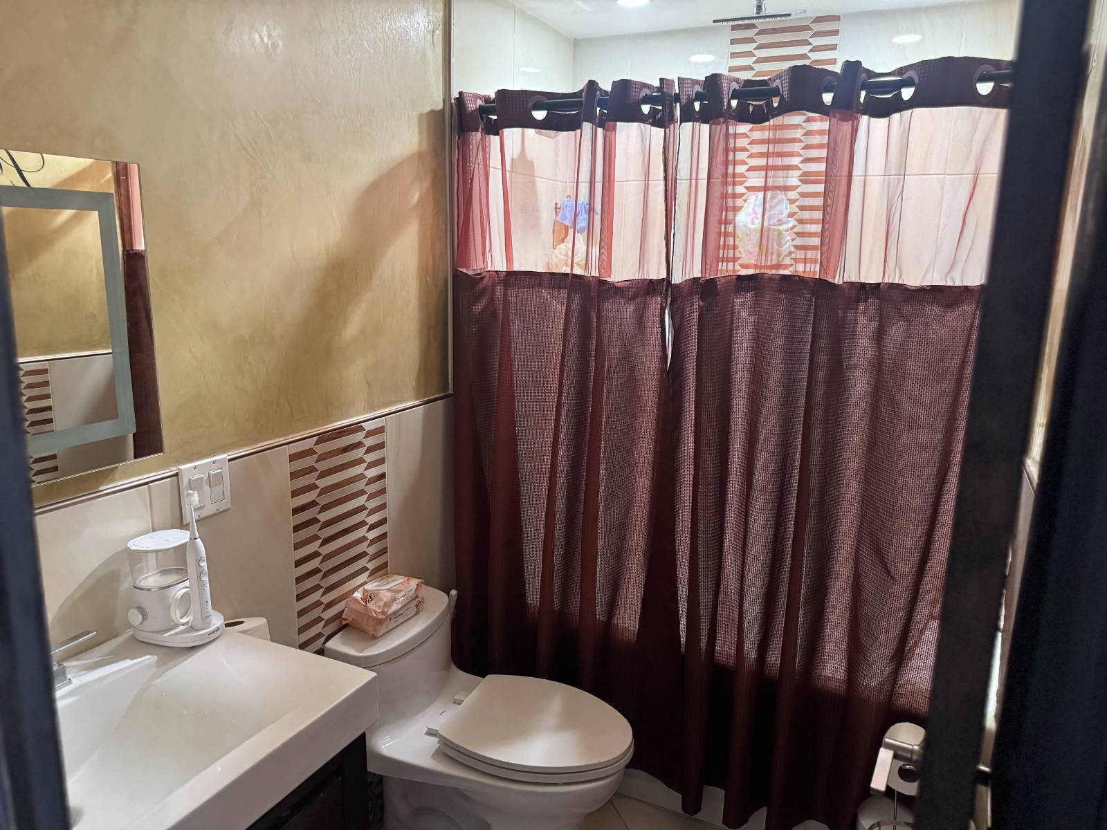 #12 photo, 586 East 81st St, ブルックリン区 Canarsie , NY 11236