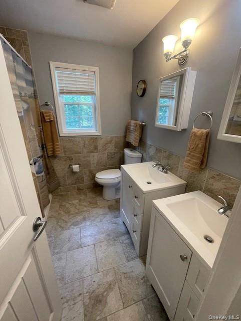 #14 photo, 10 Trout Ponds Court, 東長島 Brookhaven , NY 11719