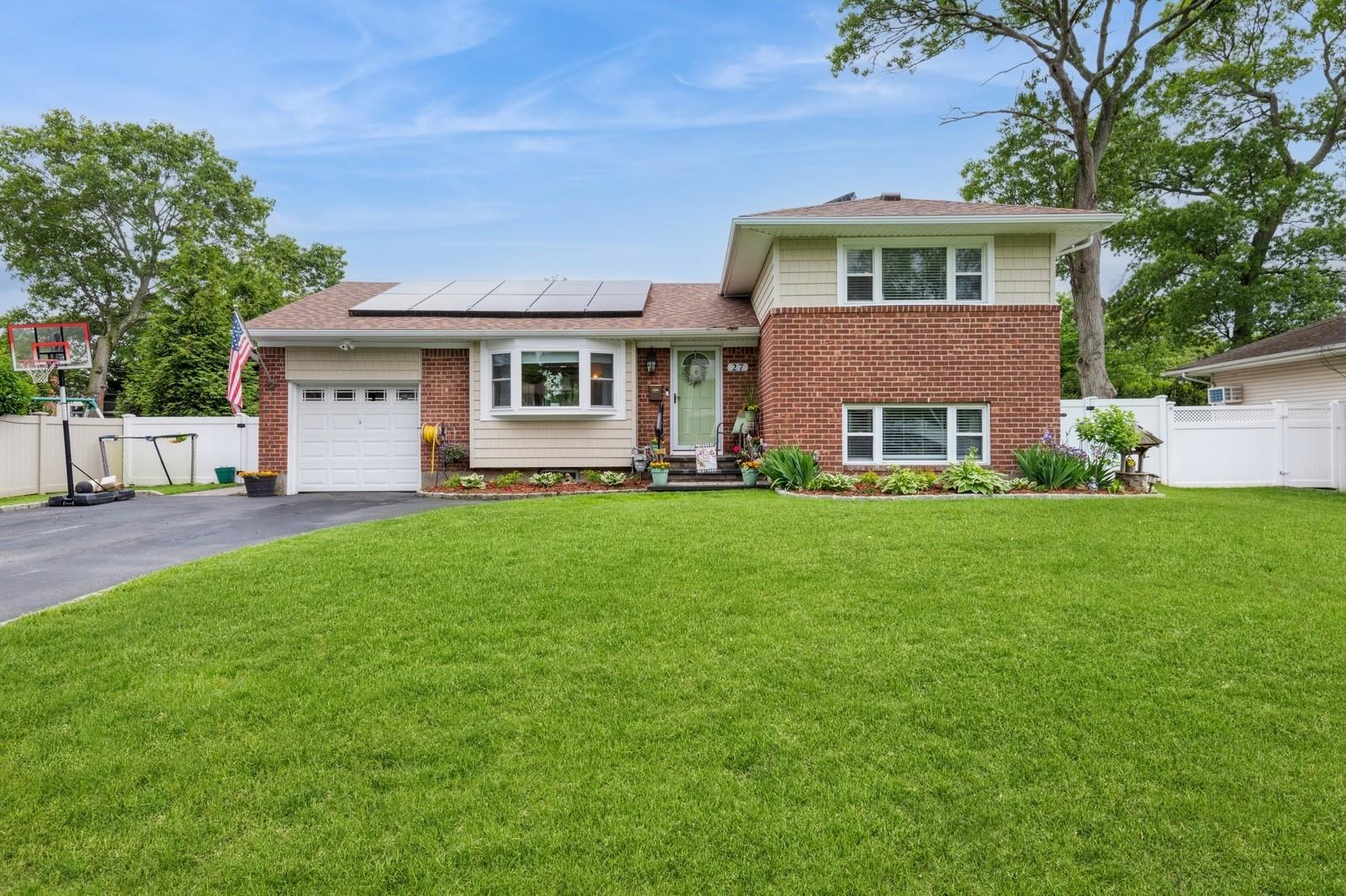 #1 photo, 27 Schuyler Drive, Commack , NY 11725