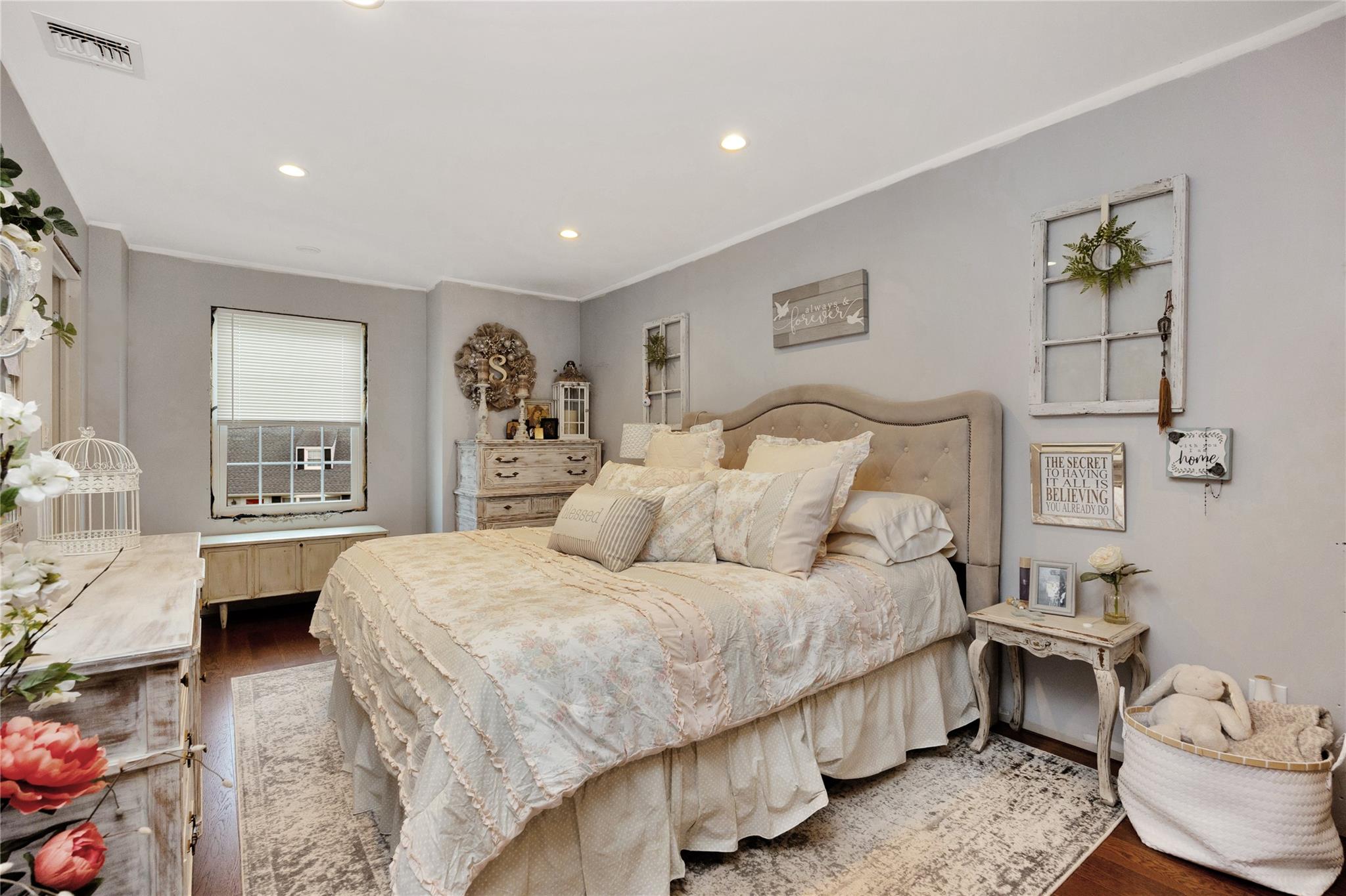 #16 photo, 1582 Little Neck Avenue, ナッソー郡 North Bellmore , NY 11710