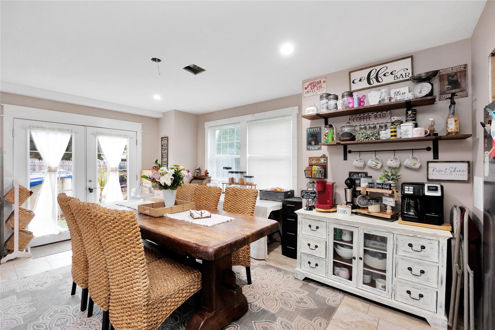 #9 photo, 1582 Little Neck Avenue, ナッソー郡 North Bellmore , NY 11710