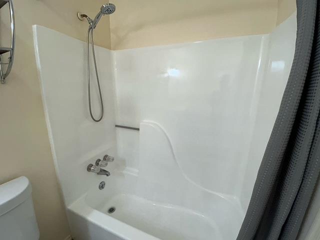 #12 photo, 615 Broadway, サフォーク郡 Amityville , NY 11701