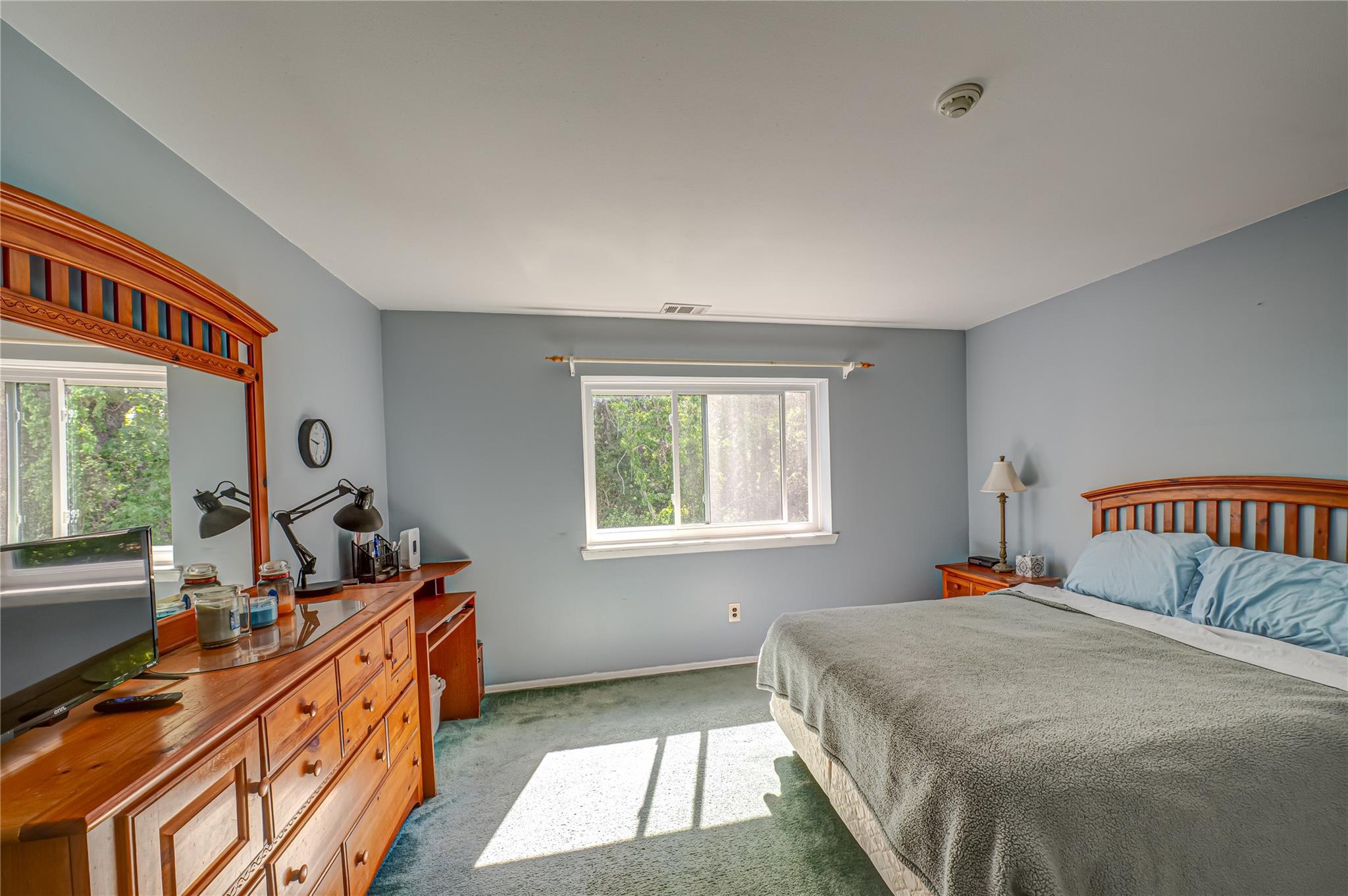 #11 photo, 24 Monet Court, 東長島 Middle Island , NY 11953