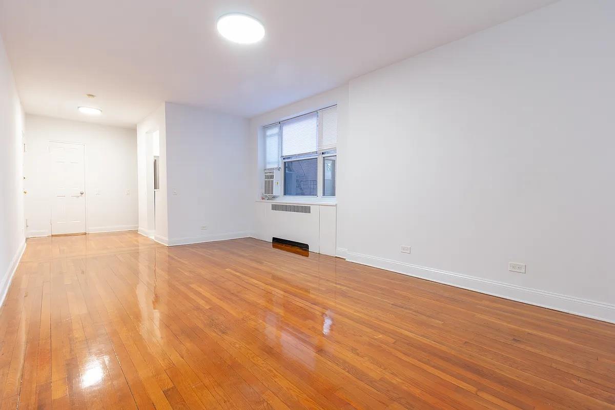 #1 photo, 360 W 55TH Street, 曼哈頓 中城西区 Hells Kitchen , NY 10019