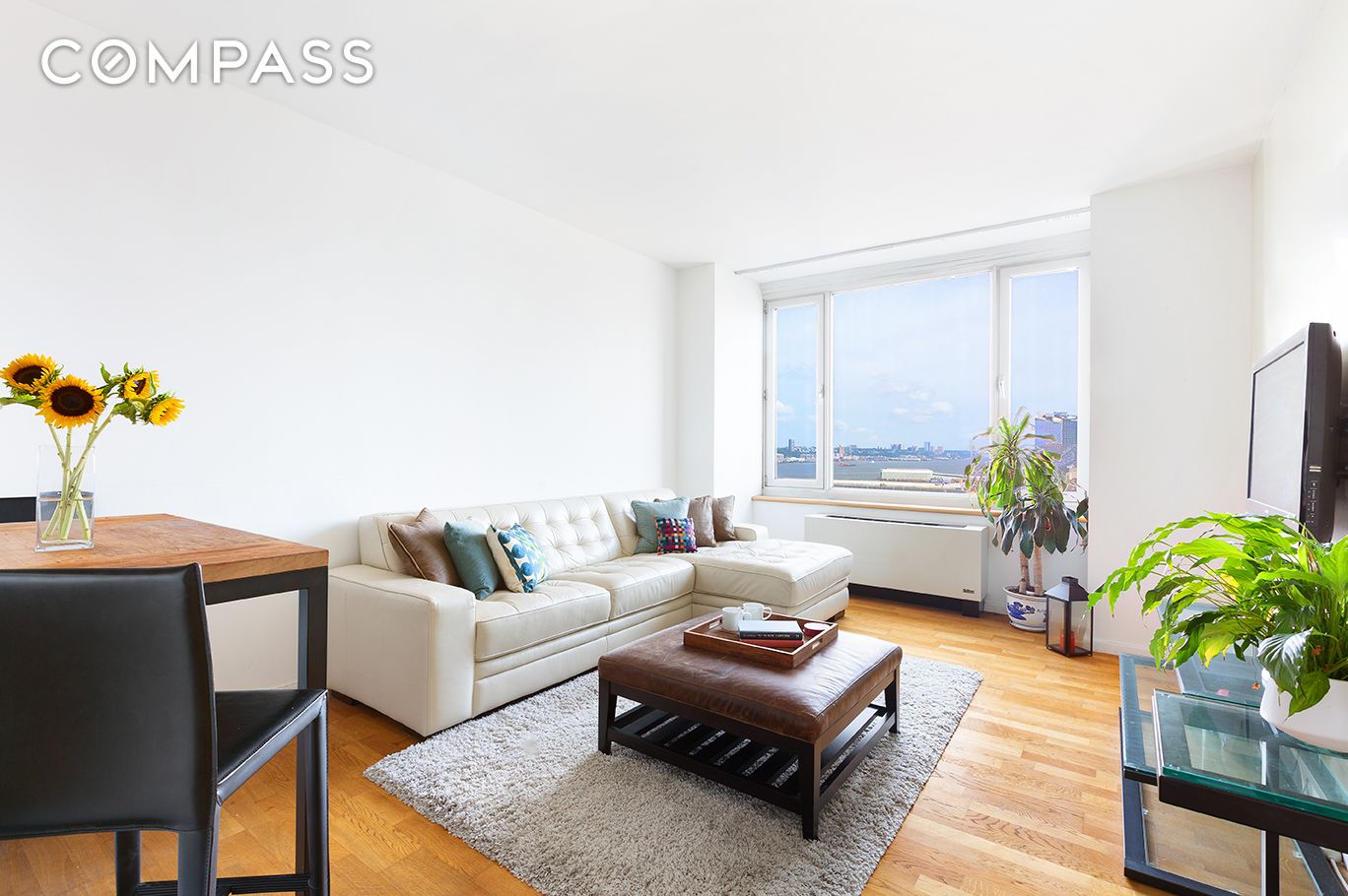 #1 photo, 635 W 42nd Street, Hell's Kitchen , NY 10036