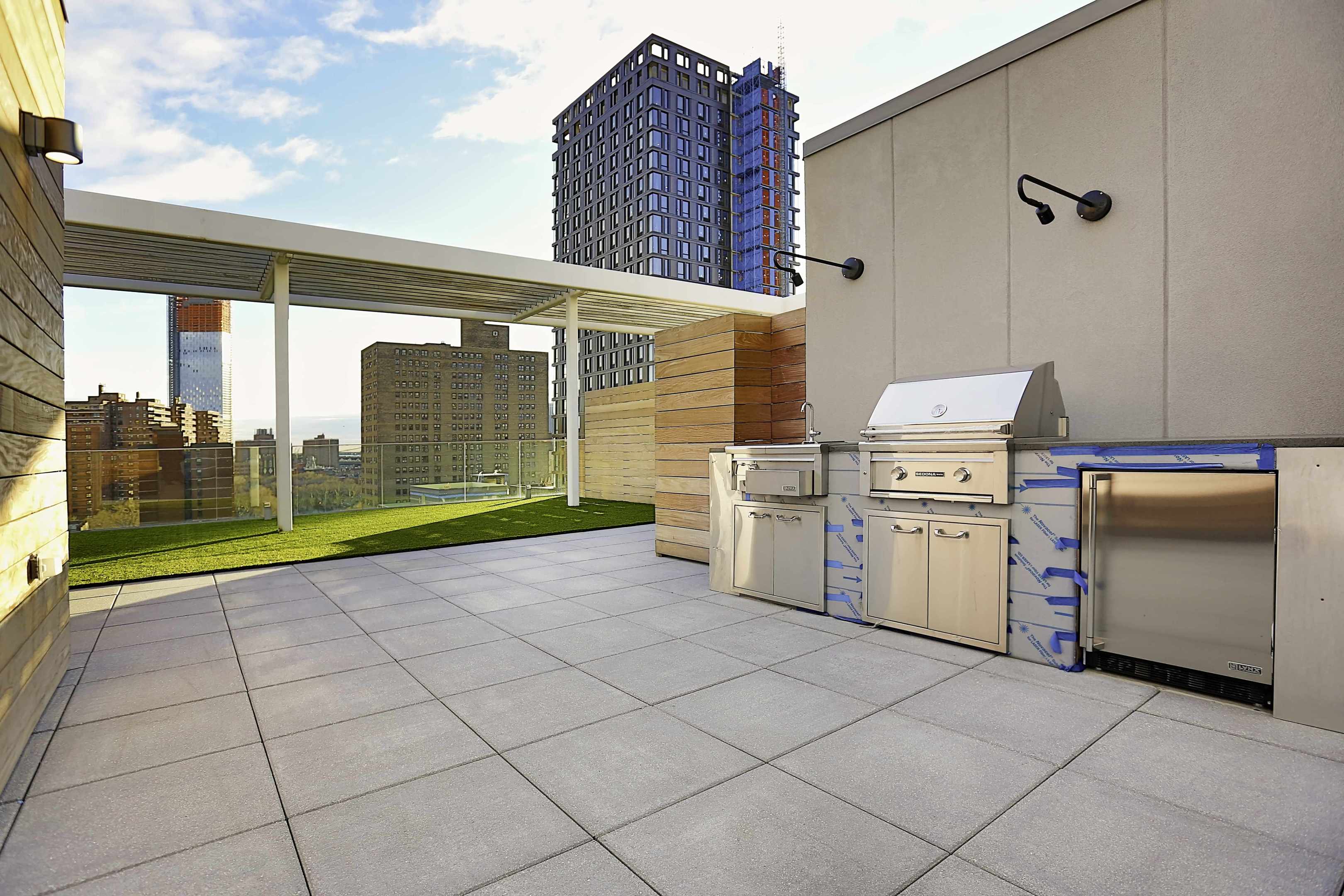 #7 photo, 100 Norfolk Street, Lower East Side , NY 10002-5391